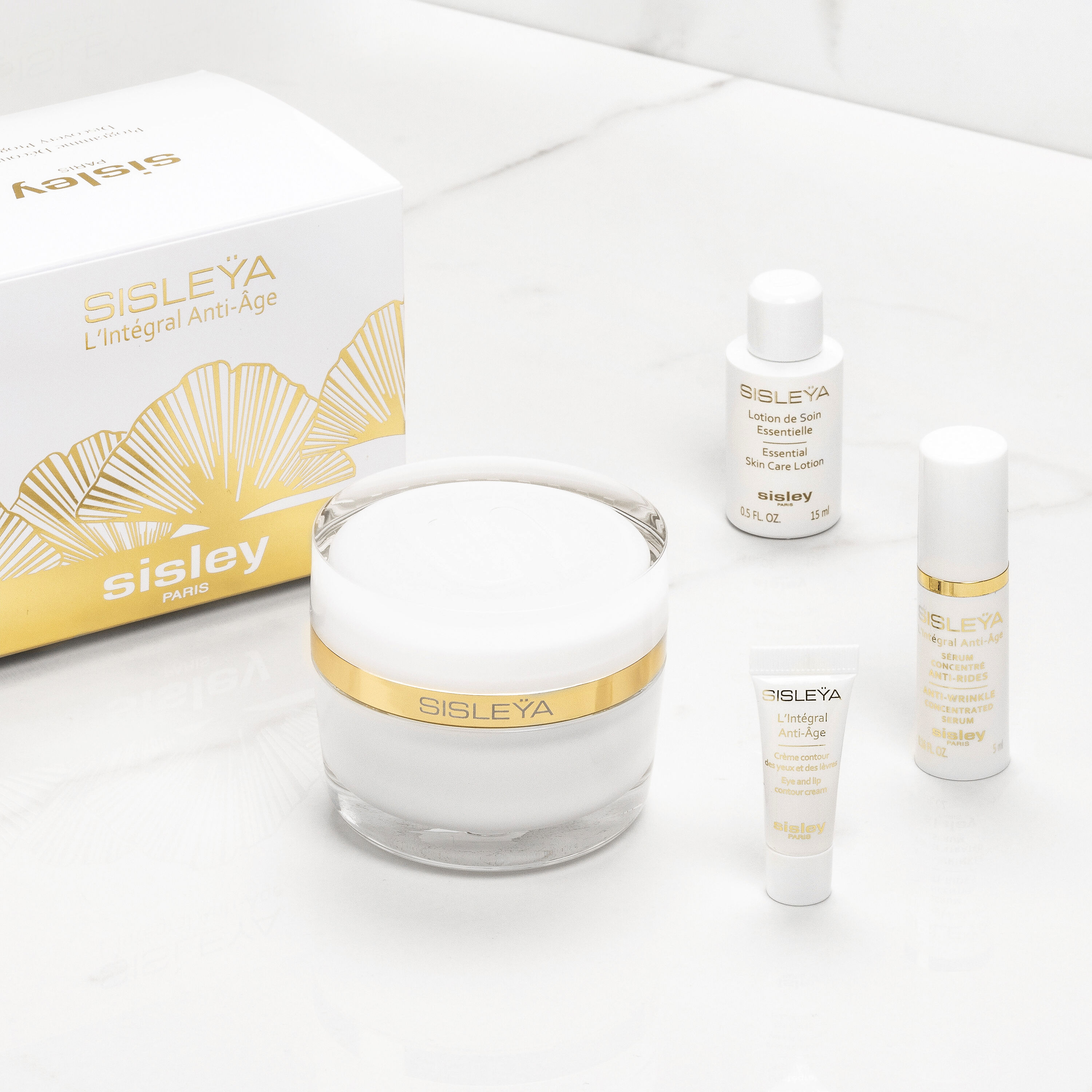 Sisleÿa L’Integral Anti-Age Face Discovery Program